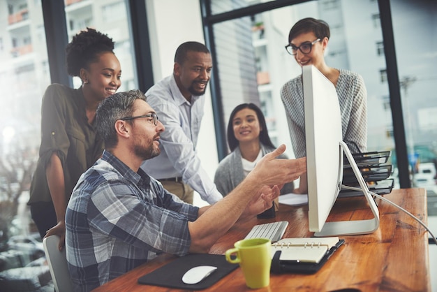 産業用ロボット統合